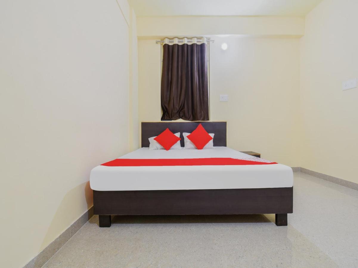 Oyo 84806 Swarna Palace 巴特那 外观 照片